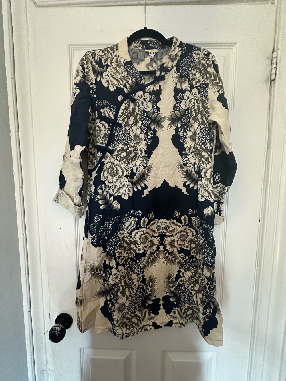 Source Unknown Navy and Cream Floral Long Sleeve Dress